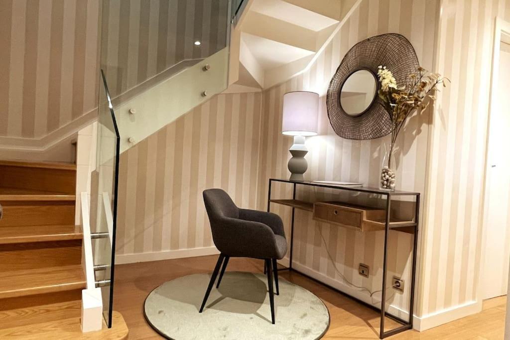 H7072 Luxury * Saint-Jacques-de-Compostelle