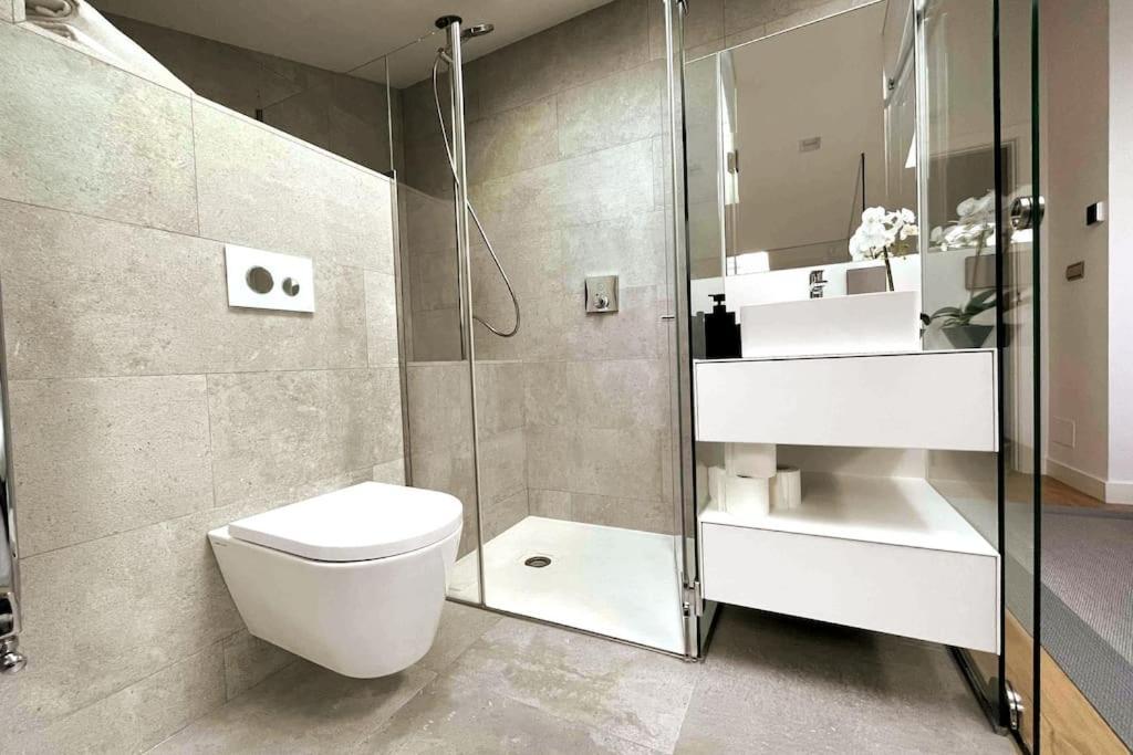 H7072 Luxury *